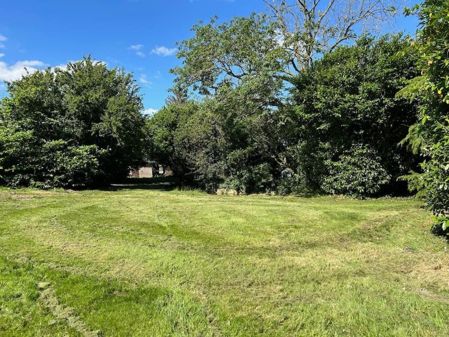 Gite Au Haras La Belle Emanville Exteriör bild